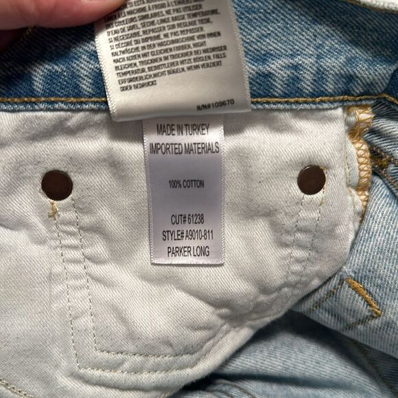 Agolde Women's Distressed Denim Shorts - Blue - Picture 7 of 8